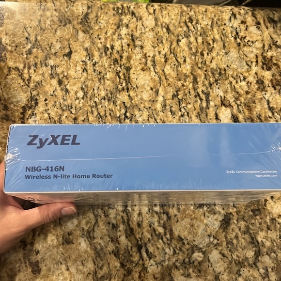 ZyXEL Wireless N Router - Picture 5 of 6